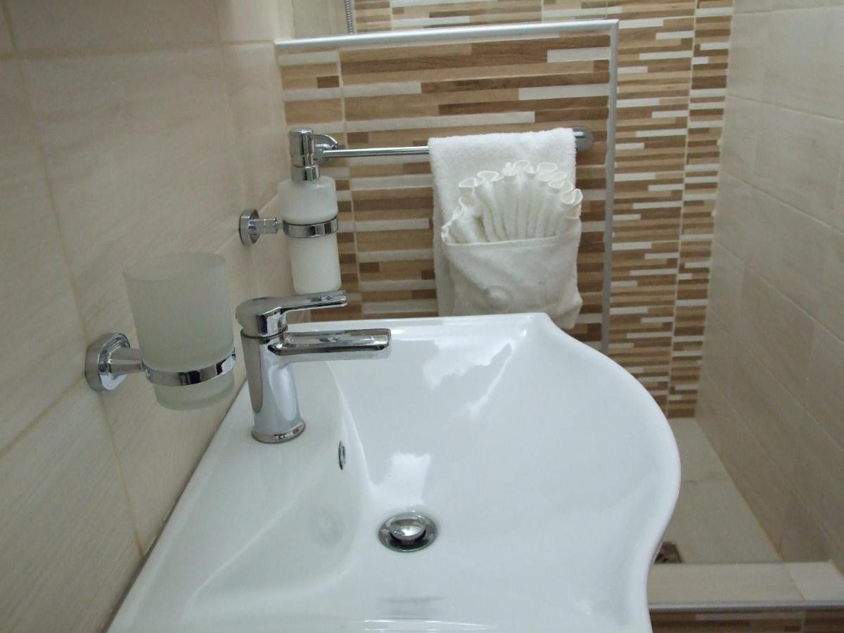 Apartman Nena Pirot Zewnętrze zdjęcie