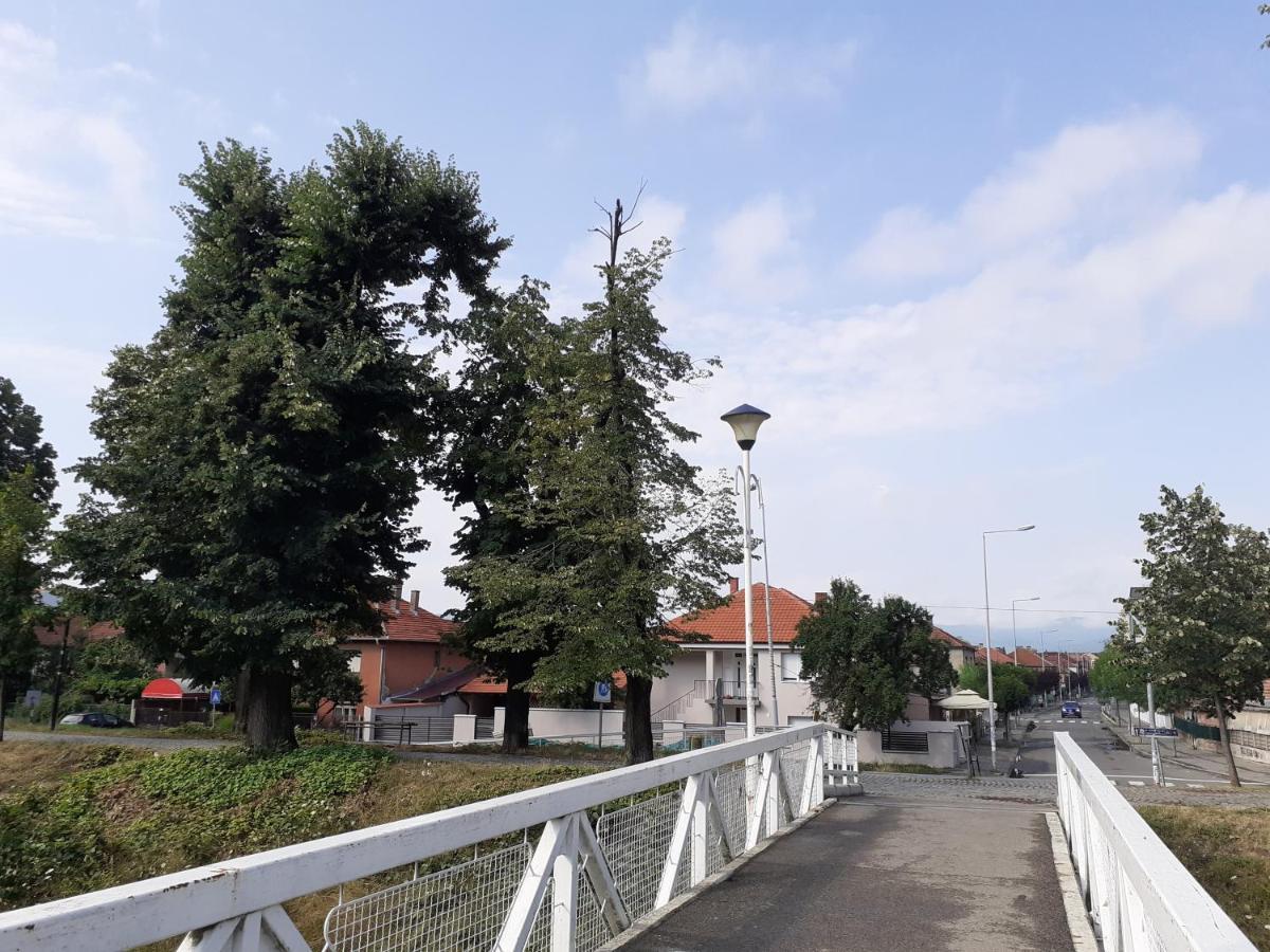 Apartman Nena Pirot Zewnętrze zdjęcie
