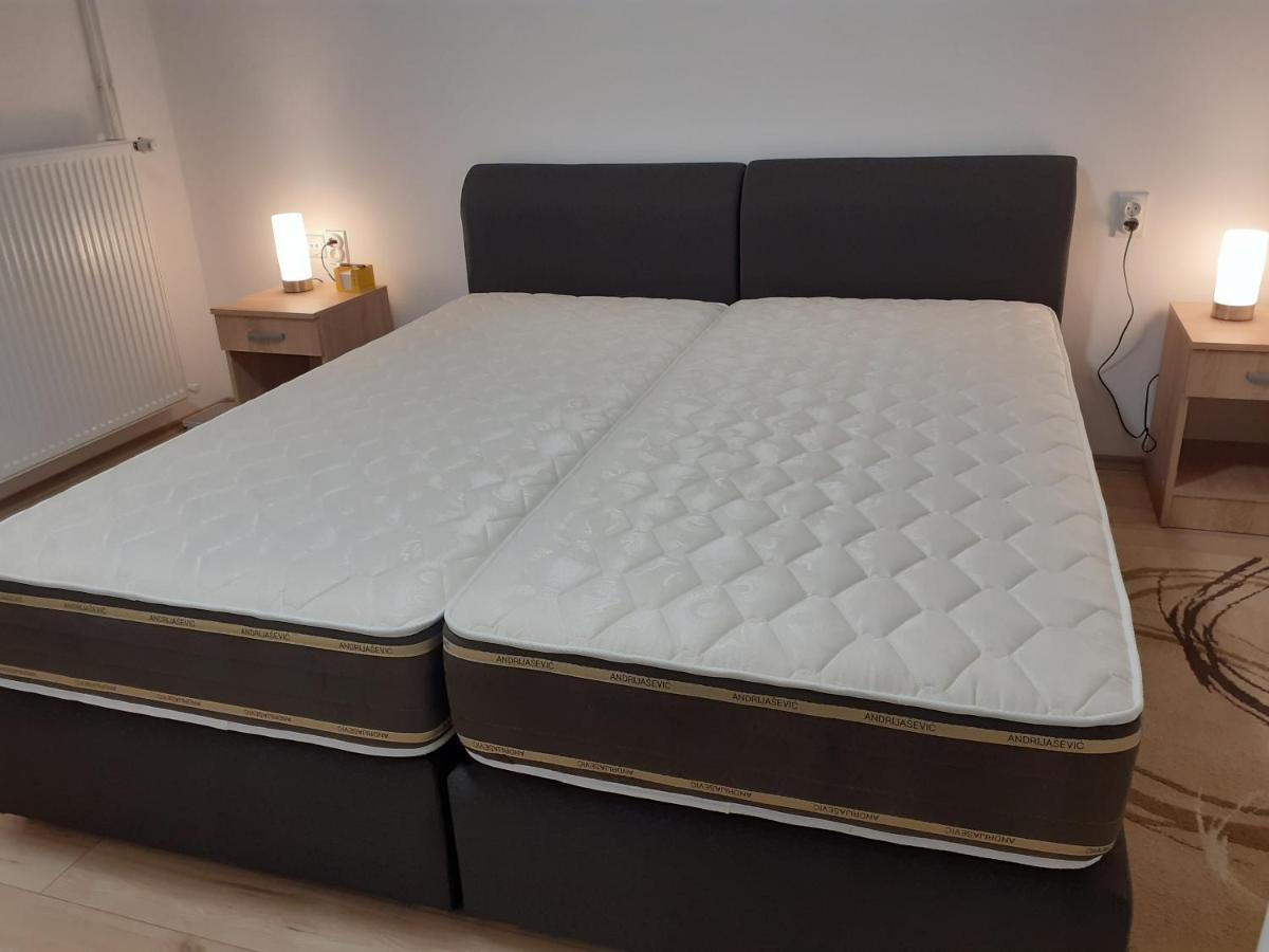 Apartman Nena Pirot Zewnętrze zdjęcie